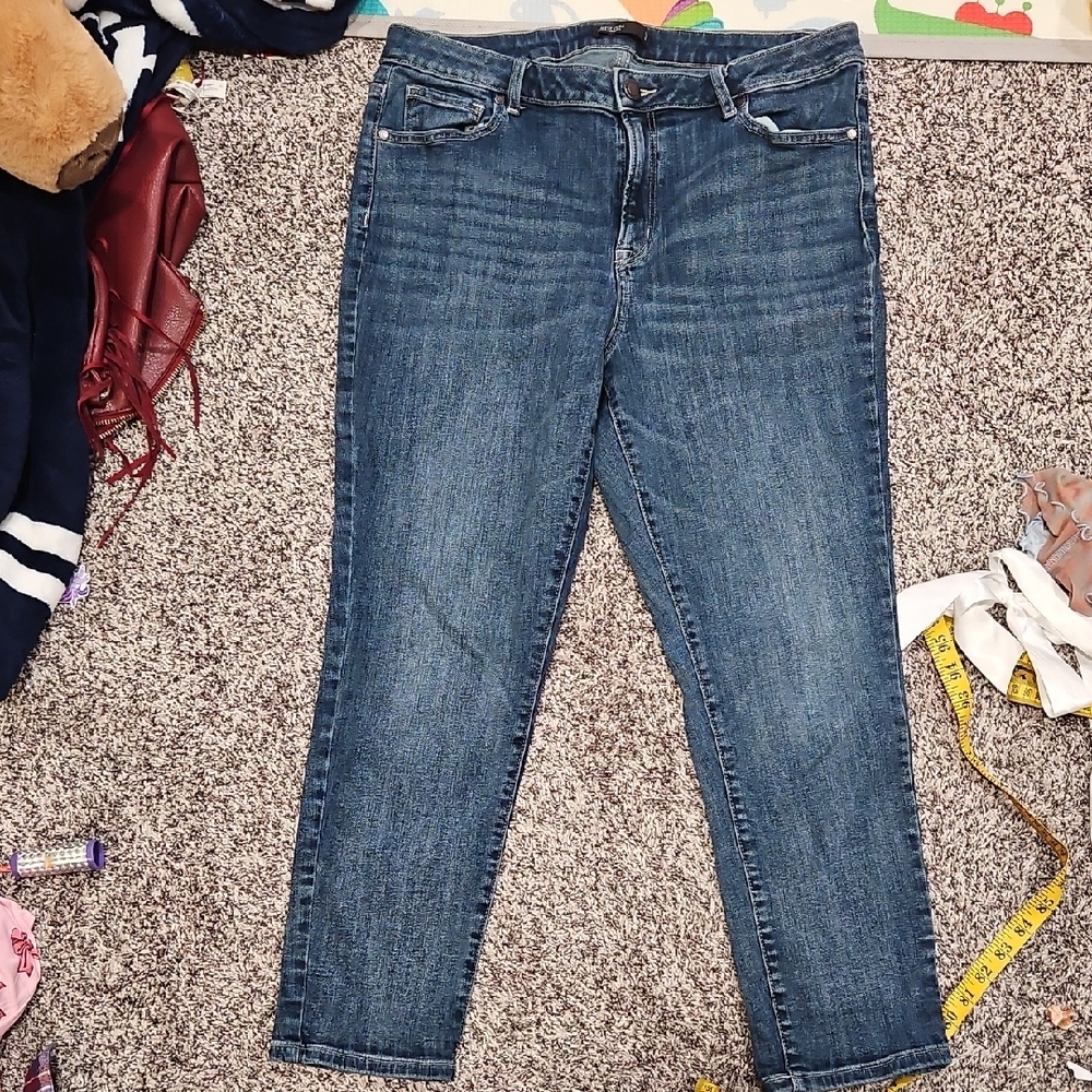 Classic Blue Women's Jeans Size 14 Crop